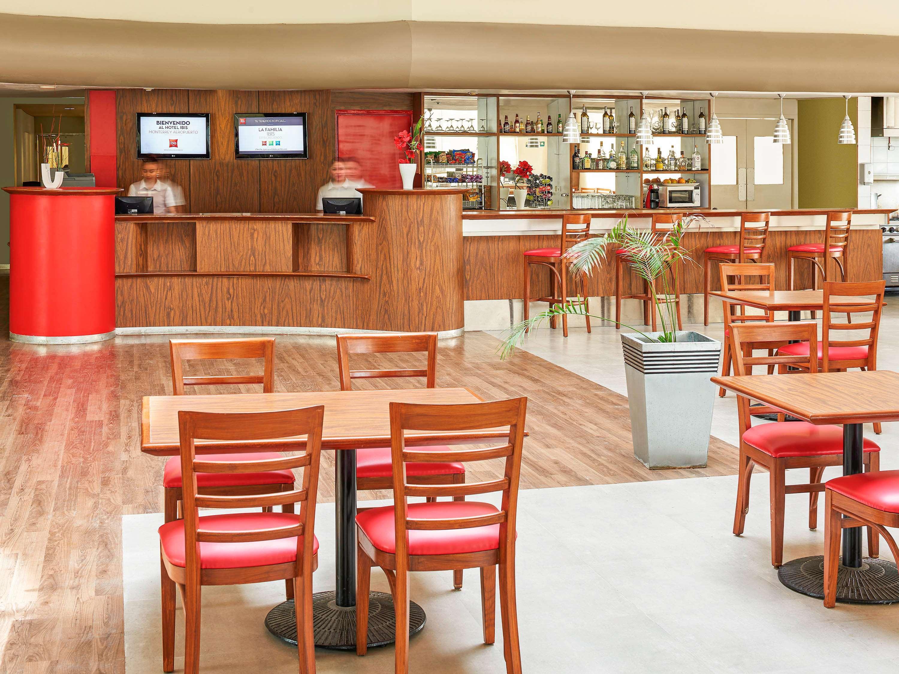 Ibis Monterrey Aeropuerto Hotel Apodaca Ngoại thất bức ảnh