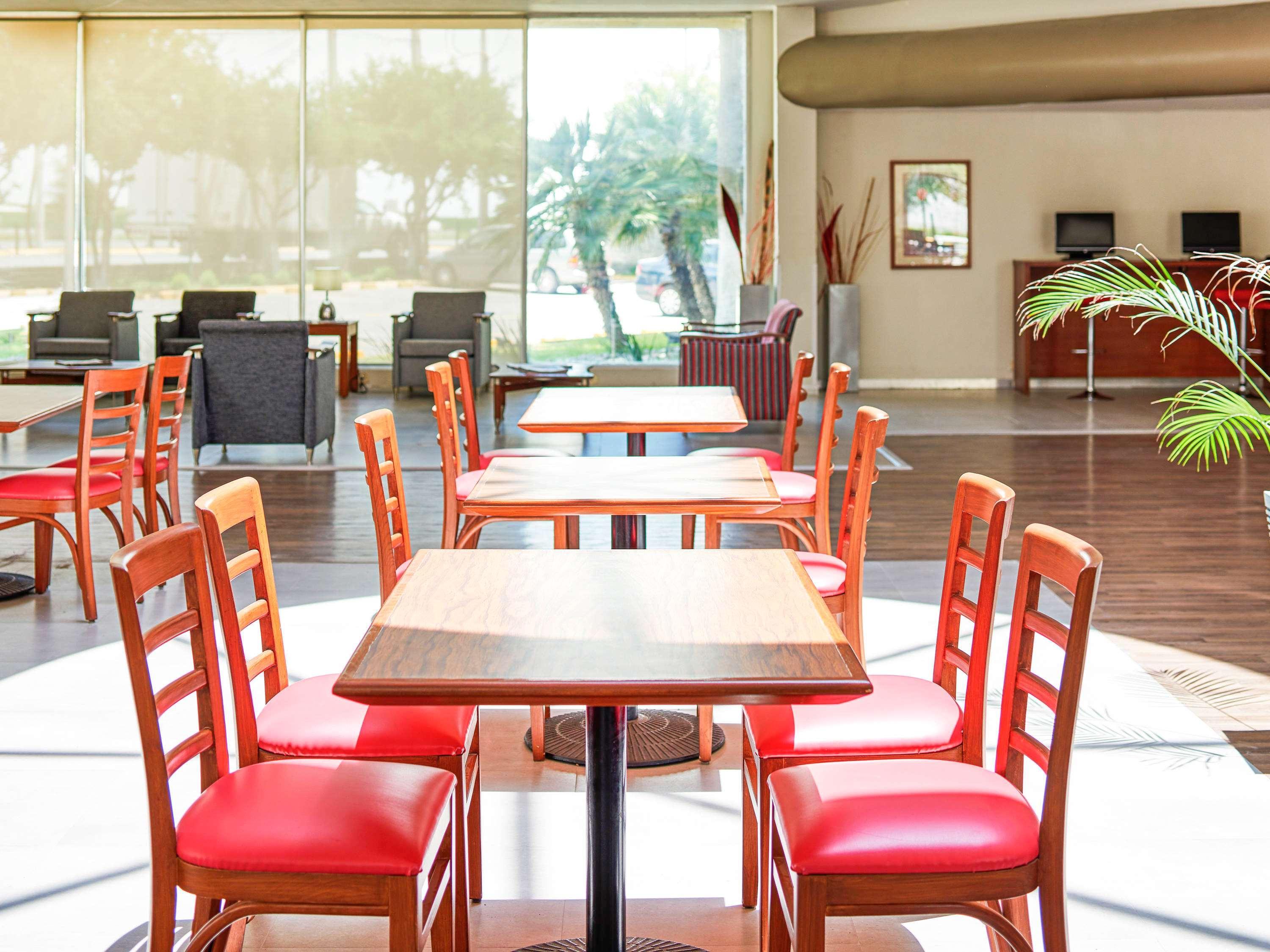Ibis Monterrey Aeropuerto Hotel Apodaca Ngoại thất bức ảnh