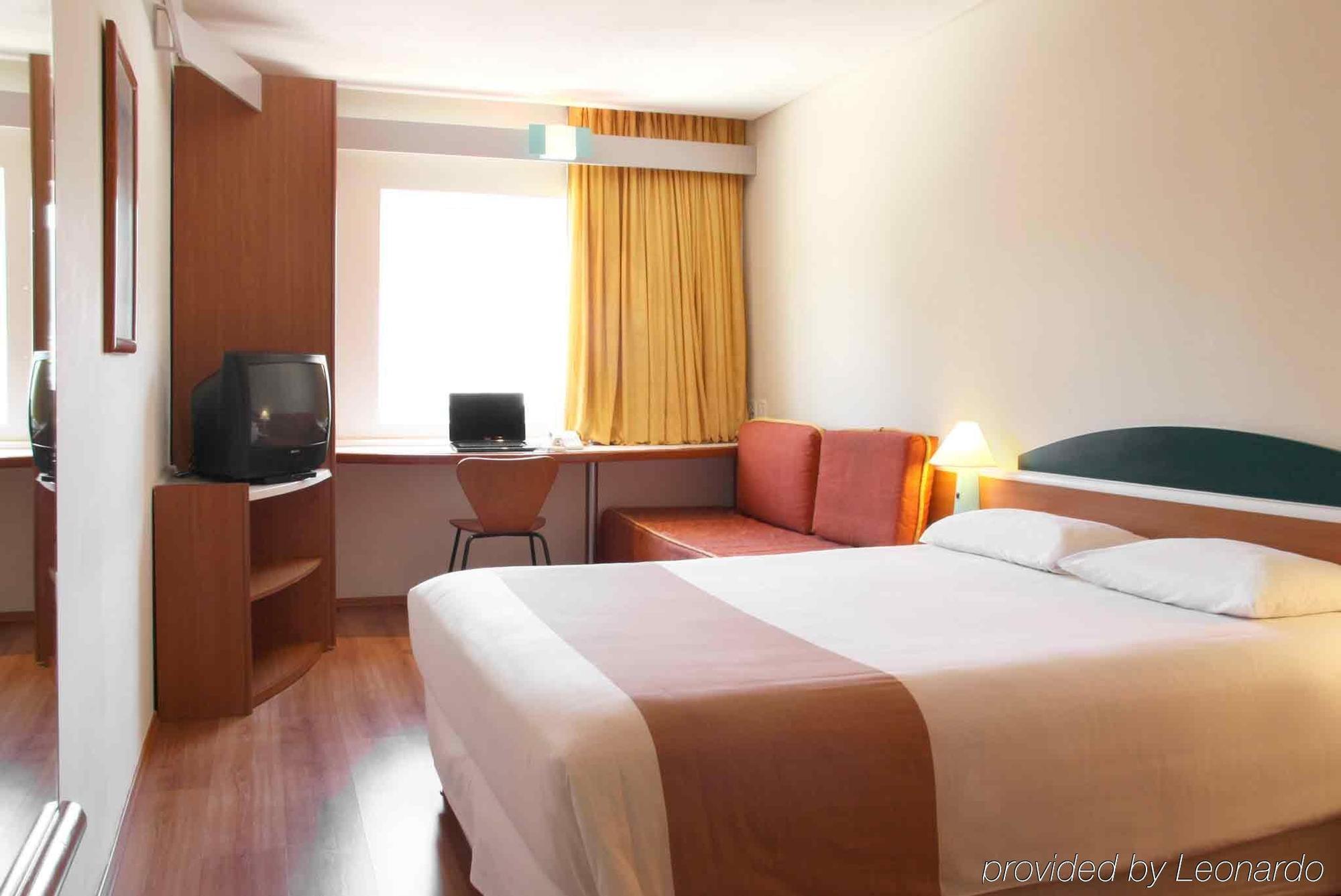 Ibis Monterrey Aeropuerto Hotel Apodaca Ngoại thất bức ảnh